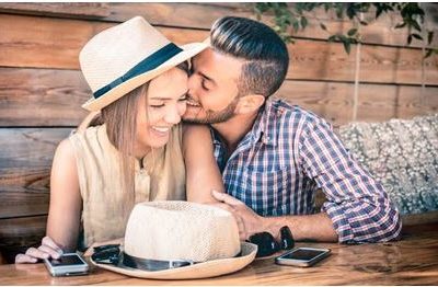 Top 7 Noteworthy Signs: How To Know A Guy Is Into You